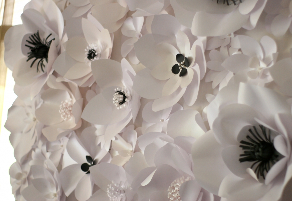 Цветочные стены из бумажных цветов от 20000р