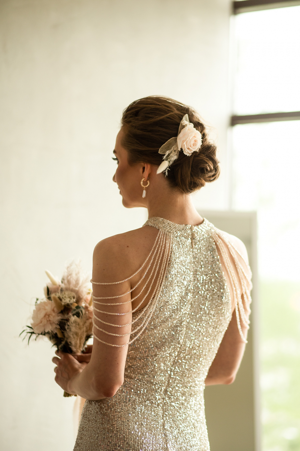 Гребень со стабилизированной розой и сухоцветами