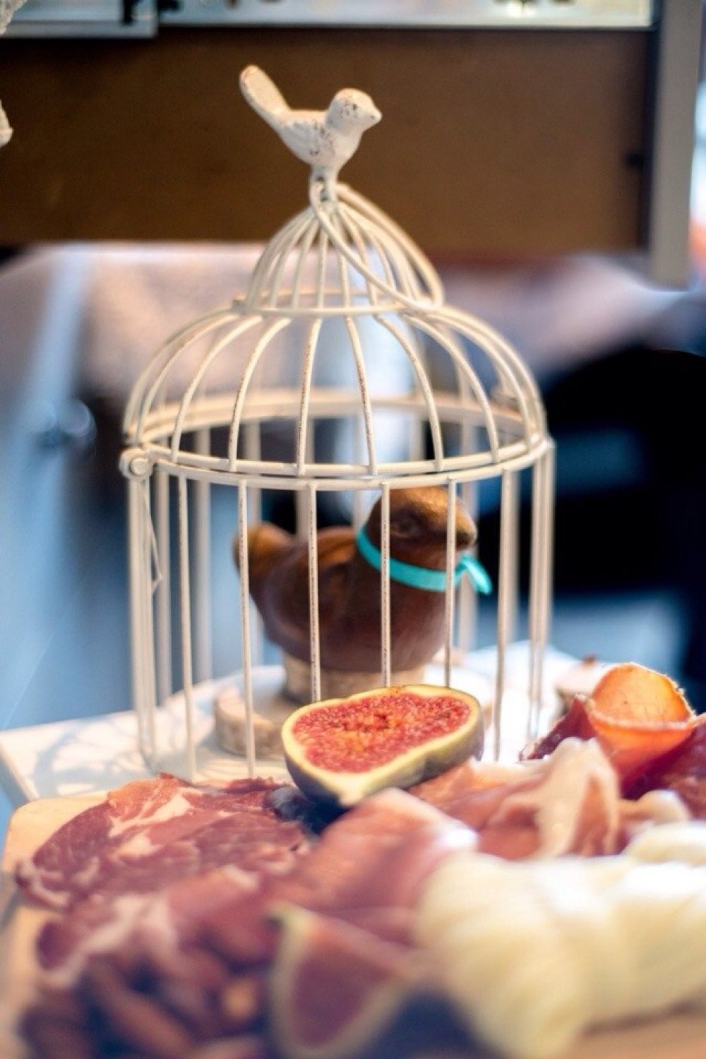 Сырный стол на свадьбе в Москве.