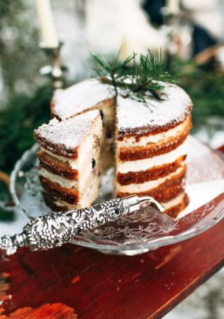 свадебный торт 2021, свадебный торт с открытыми коржами, кондитер ТОРТИФИКАЦИЯ