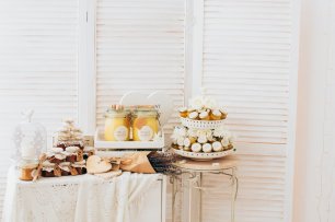 Бонбоньерки - баночки с медом