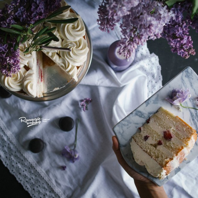 В ожидании весны: все оттенки сиреневого для свадьбы мечты