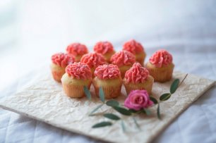 Ванильные мини капкейки с сырной шапочкой крема