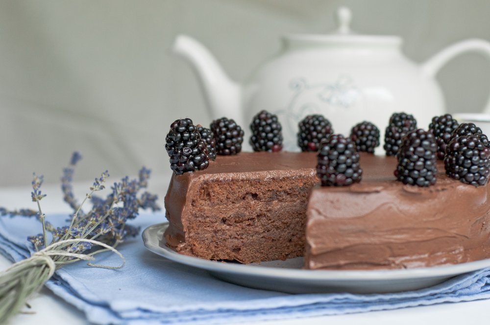 Очень шоколадный торт.