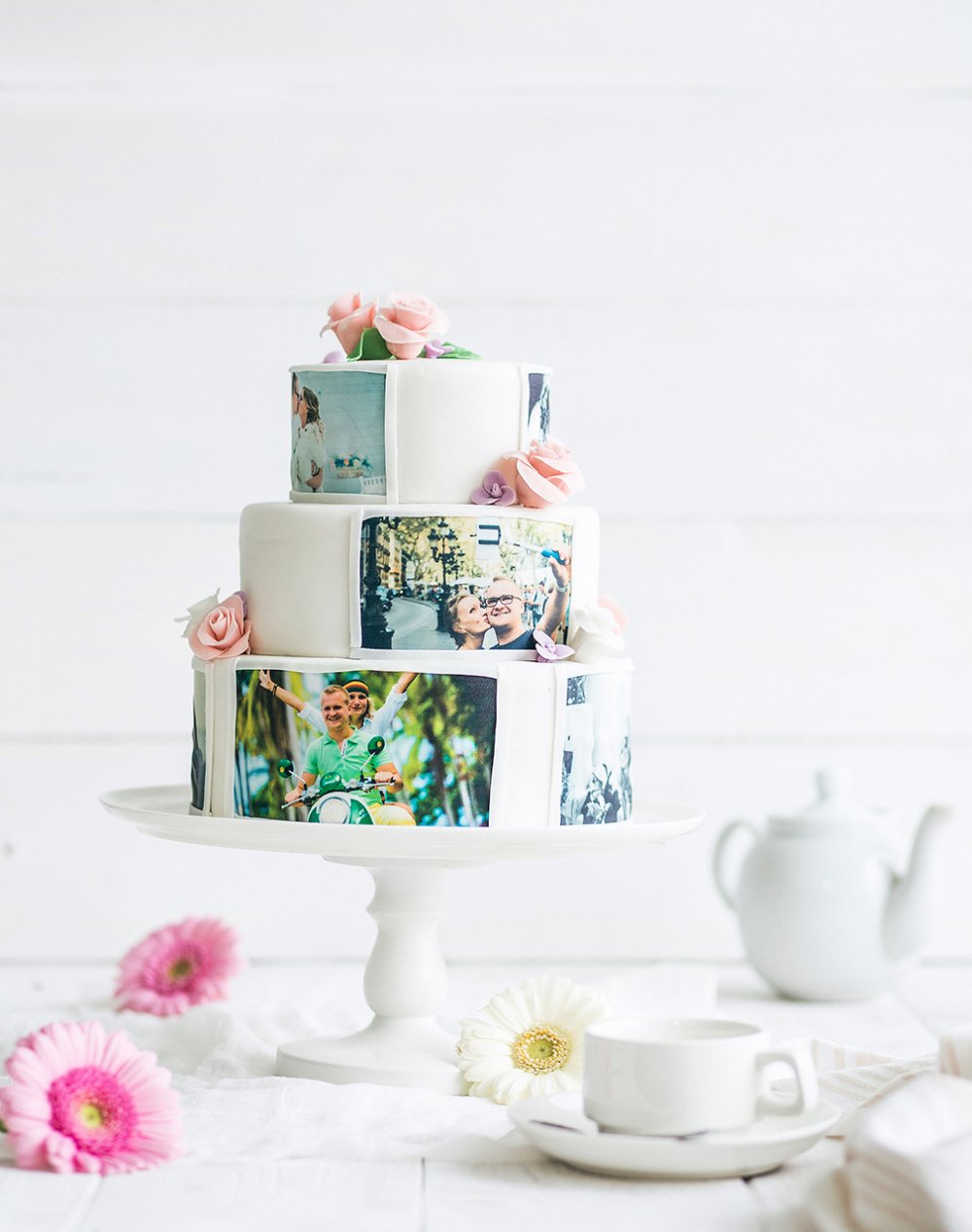 Свадебный торт с фотопечатью.
A personalized your wedding cake photos