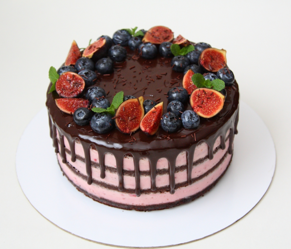 Бисквитный торт " naked cake"