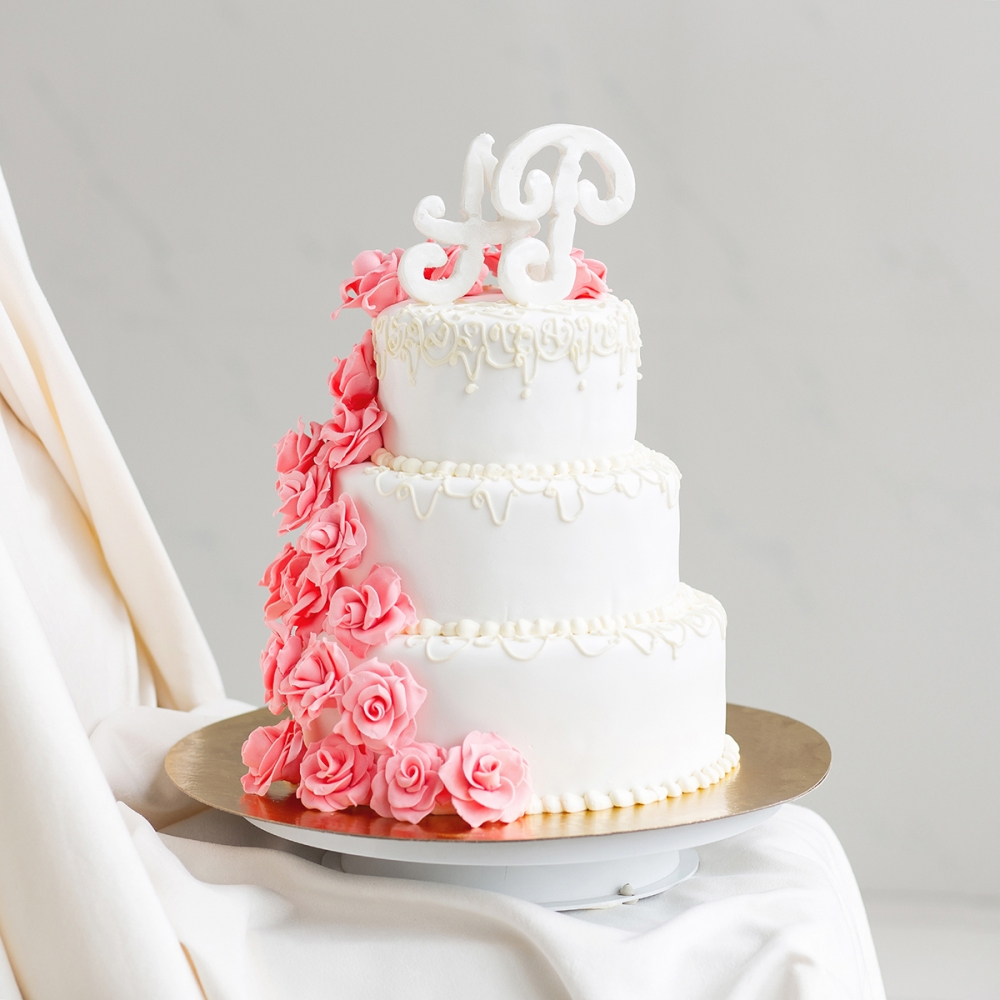 Торт с розами от Свит Бисквит