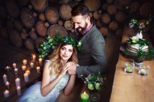 Фотосессия жениха и невесты в стиле рустик