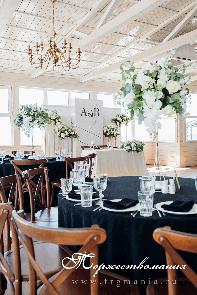 Оформление зала и выездная регистрация в ресторане Русская Рыбалка Комарово Приморское шоссе +7(911)909-2000