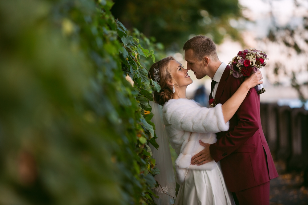 Организация свадьбы в Санкт-Петербурге от агентства RichArt. Дворец бракосочетания №1 на Английской набережной. Счастливые молодожены. Свадебная прогулка по Петербургу.
#RichArt #Торжествомания