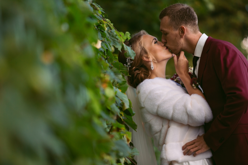 Организация свадьбы в Санкт-Петербурге от агентства RichArt. Дворец бракосочетания №1 на Английской набережной. Счастливые молодожены. Свадебная прогулка по Петербургу.
#RichArt #Торжествомания