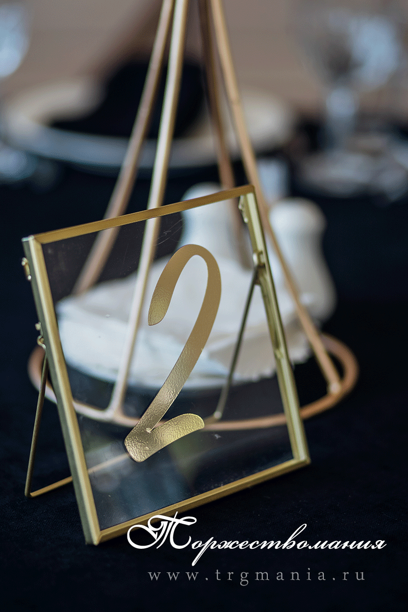 Оформление зала и выездная регистрация в ресторане Русская Рыбалка Комарово Приморское шоссе +7(911)909-2000