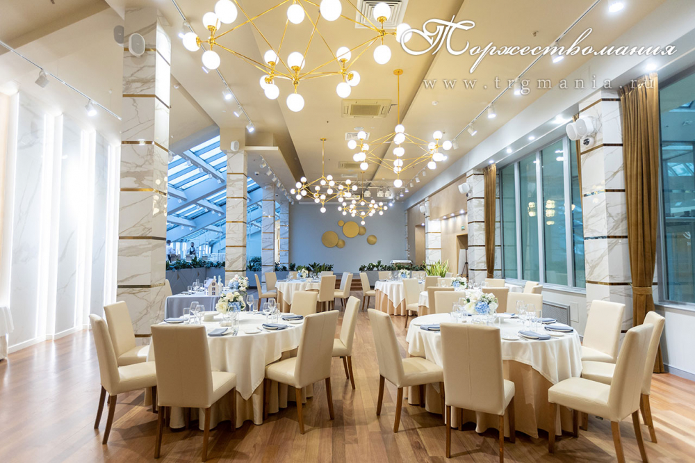 Свадебный банкет в зале Luce Итальянская ул д. 15, Флористика и декора - студия "Торжествомания"