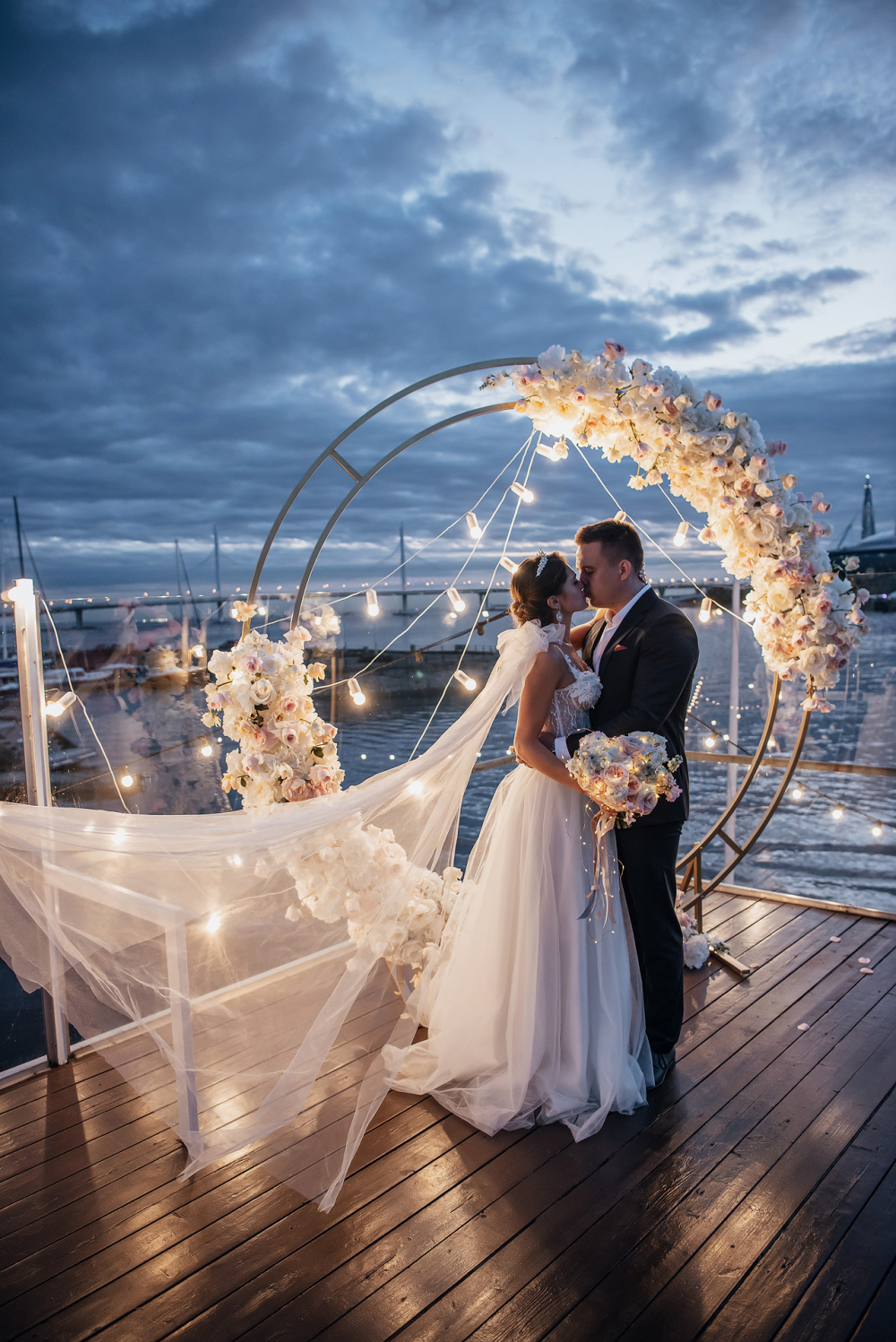 выездная регистрация В Петербурге от студии декора и свадебной флористики Торжествомания