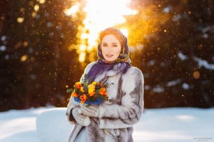 Букет невесты с тюльпанами, мандаринами, эрингиумом и эвкалиптом