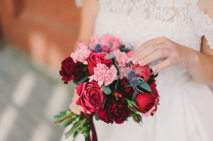 Ягодный букет невесты