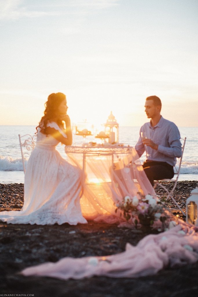 Свадьба для двоих у моря