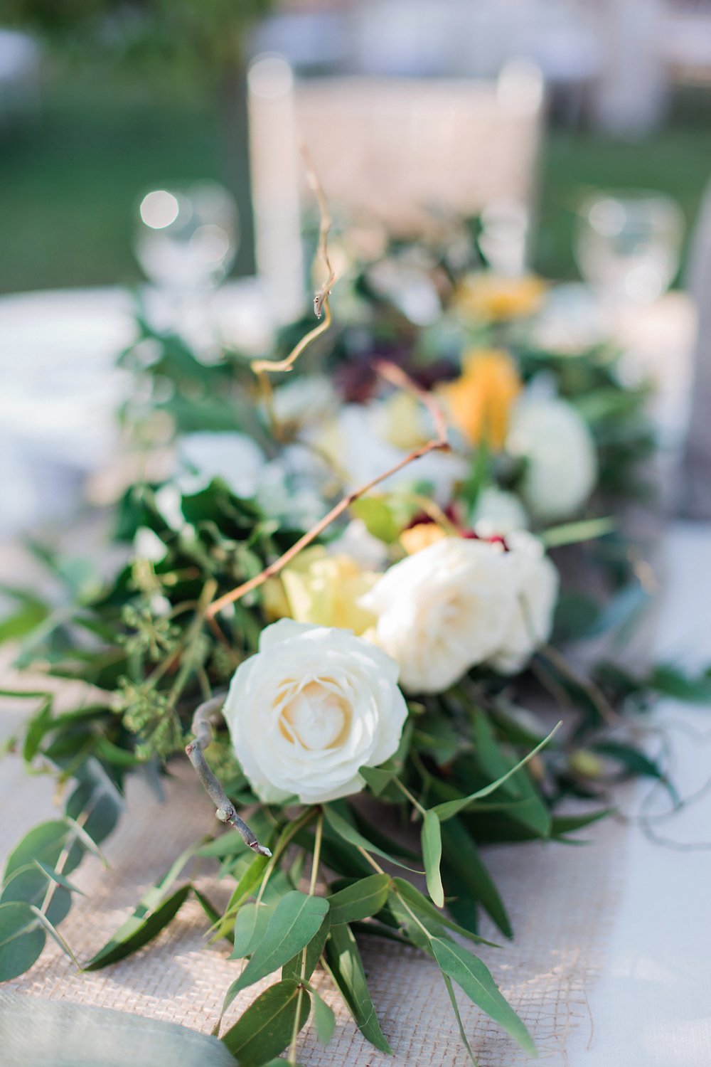 Цветочная композиция на столы гостей