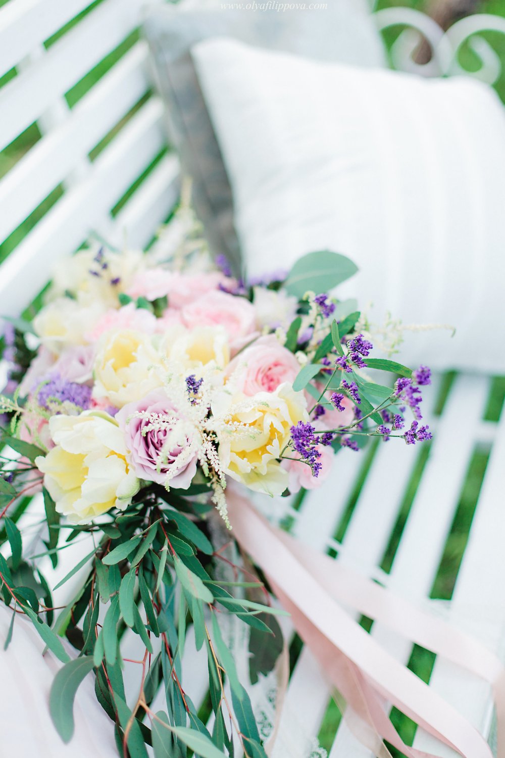 Весенний букет невесты