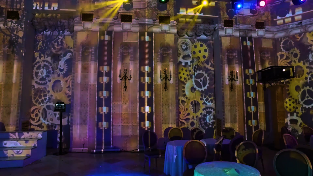 Перевоплощение дворцового интерьера в стиле "стимпанк" с помощью 3д мэппинга для необычной концепции