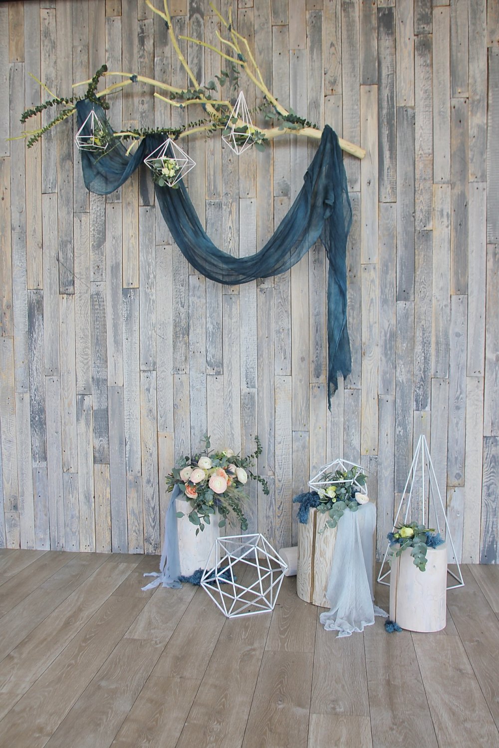 геометрический декор фотозоны