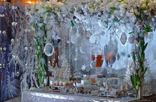 романтичная зимняя свадьба, снежинки в декоре зимней свадьбы, декор ВАЛЕНТИНА РОМАНТИКА