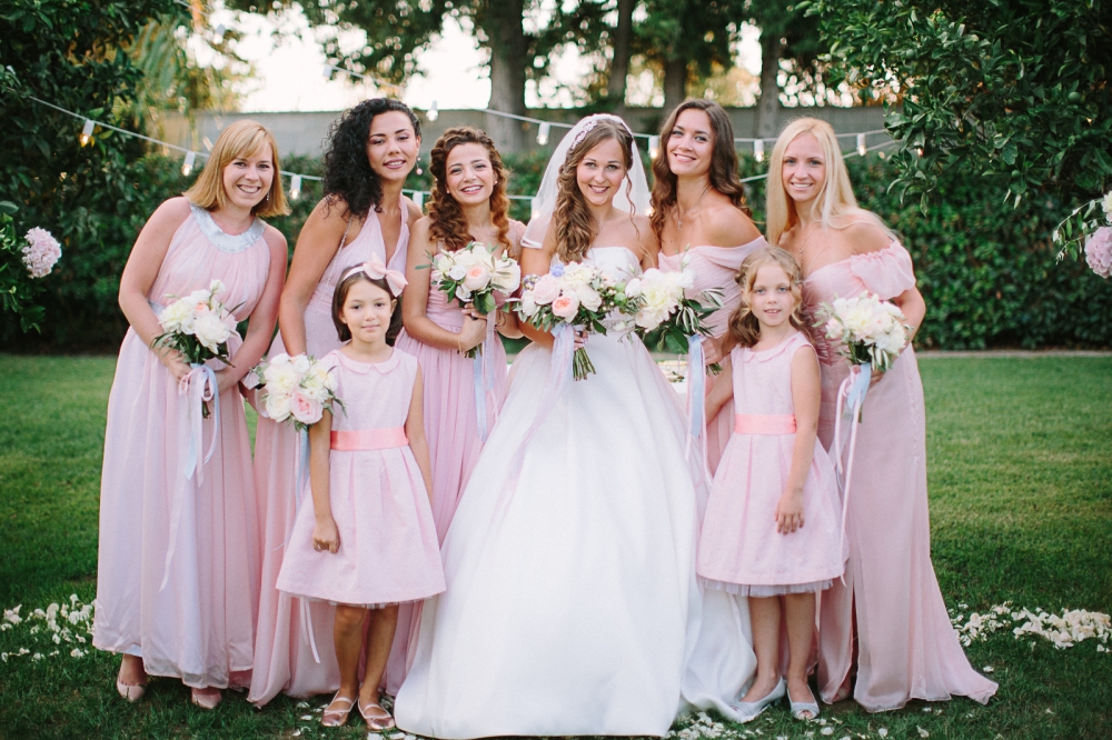 Свадебные аксессуары для гостей и подружек невесты