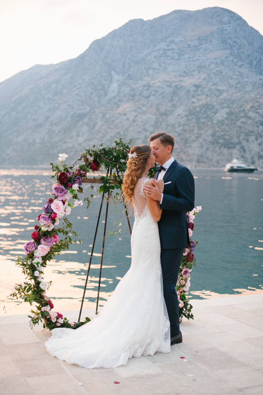 Оформление выездной регистрации