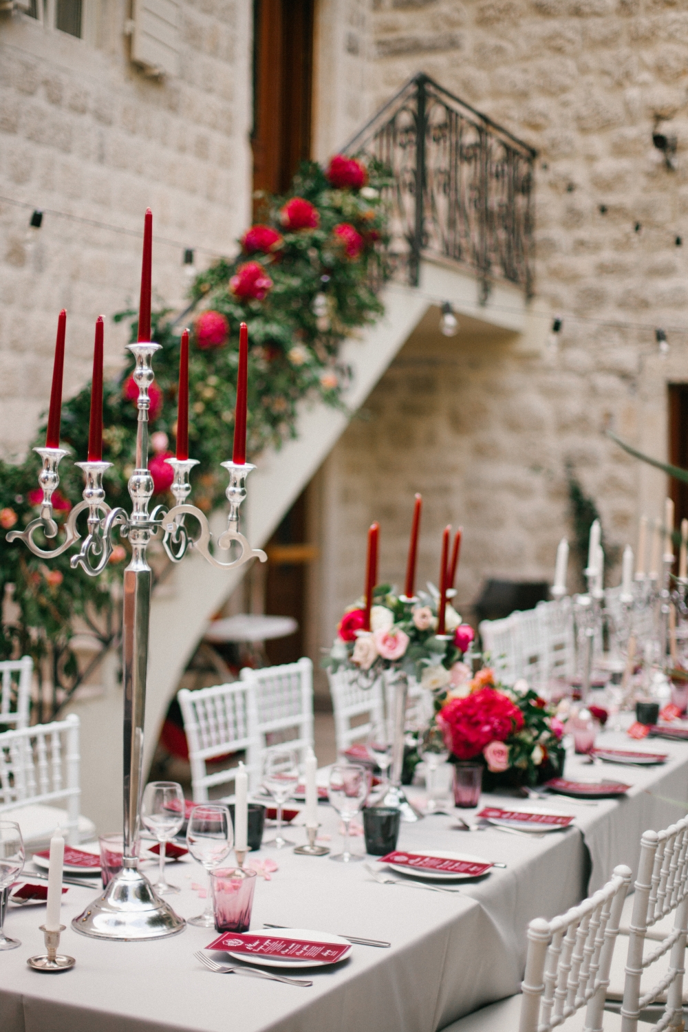 Оформление праздничного ужина