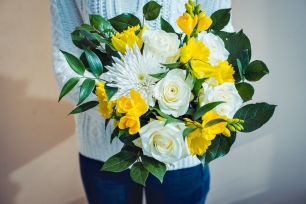 Желтый букет невесты