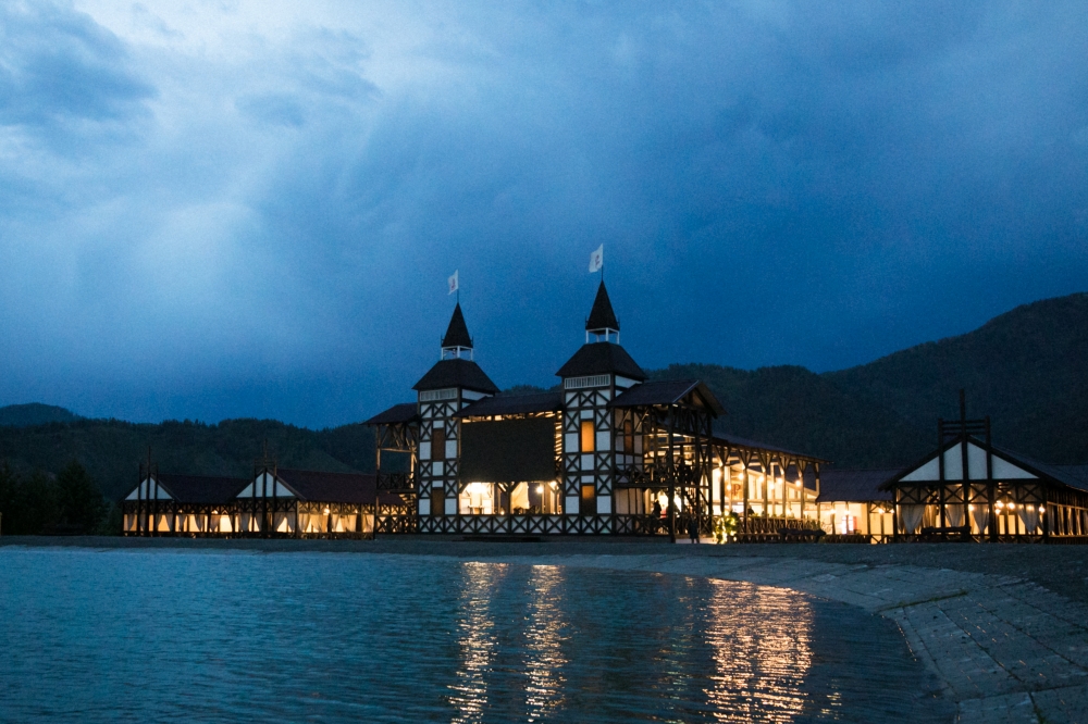 Свадьба для Наталии и Валентина в Горном Алтае, эко-стиль