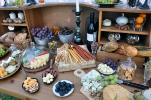 Сырный стол на свадьбе