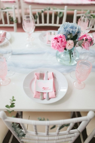 Сервировка стола