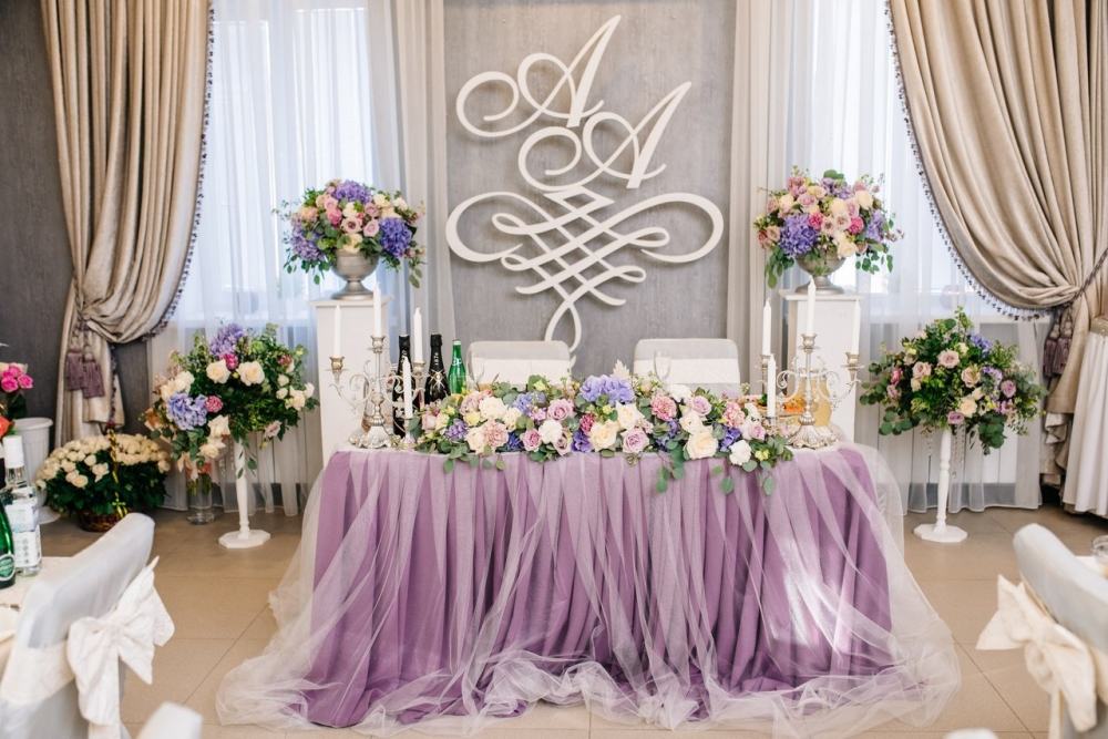 Агентство Амур, свадьба, жених невеста, украшение зала,  стильное оформление, флористика