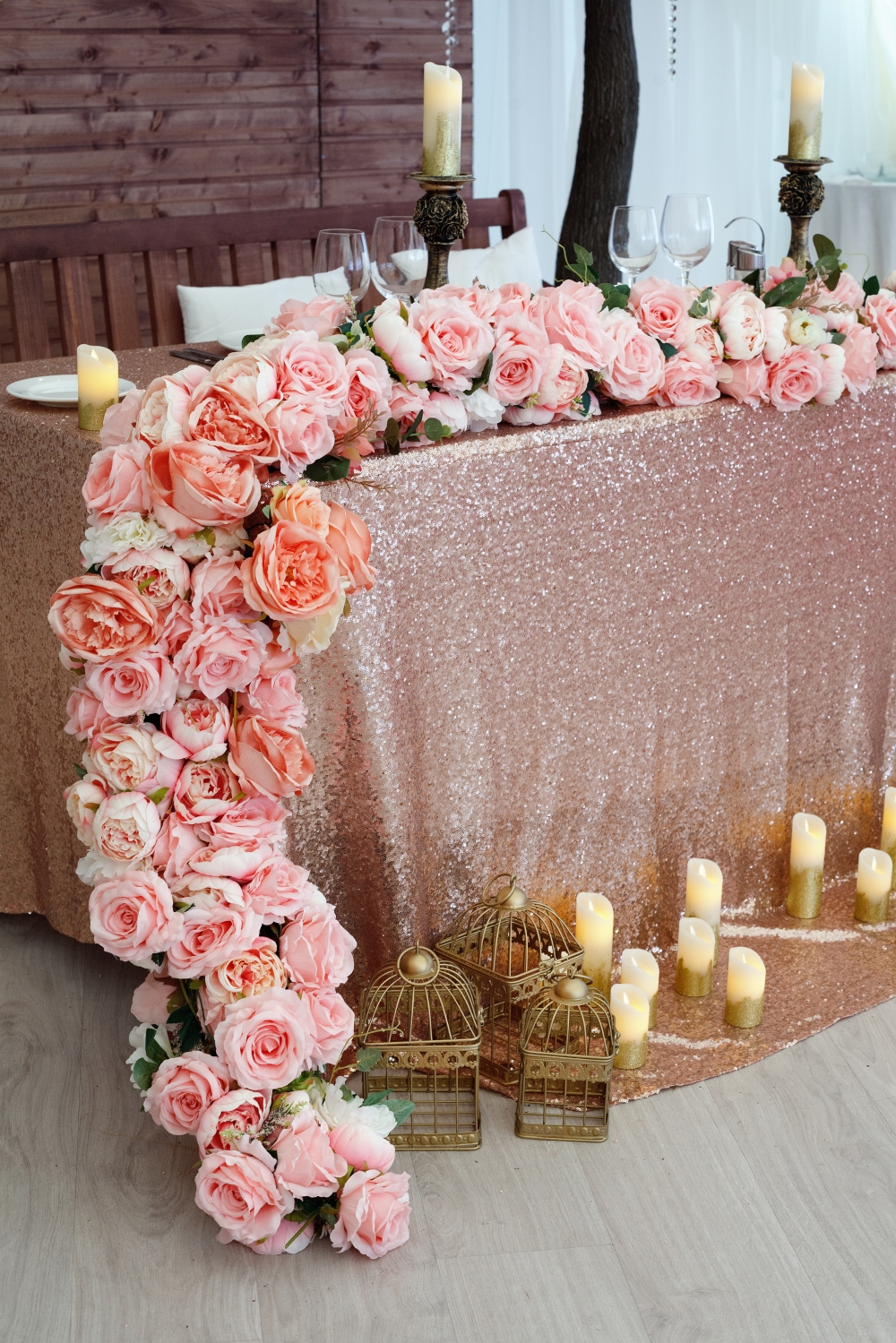 Свадьба Александра и Елены
Авторский проект 
Danilushkina Wedding
Декор: Onlytrees
Фото: Бабикова Мария
Площадка: Коломенское 
#свадебноеоформление #свадебныйдекор #оформлениесвадьбы #декорсвадьбы #свадьба2018 #свадьбаколоменское #арендадекора