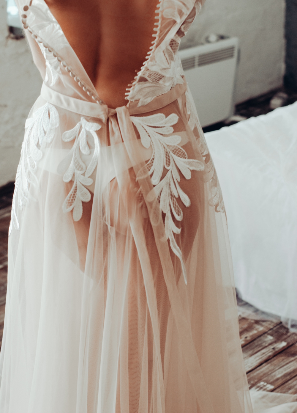 Воздушный пеньюар для утра невесты