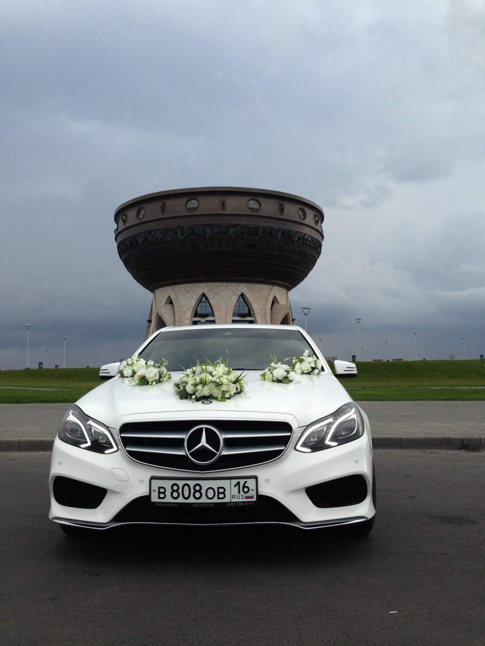 свадебный автомобиль, свадебные авто, авто на свадьбу, свадебные машины,  Mercedes-Benz E-klasse III (W211, S211), Свадебный декор Москва