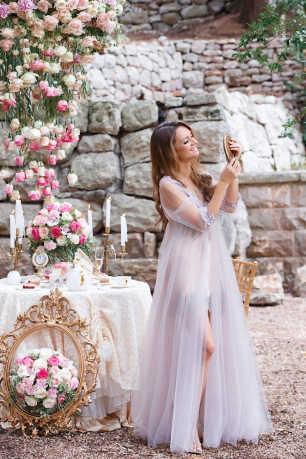 Цветочное оформление будуарной фотосессии