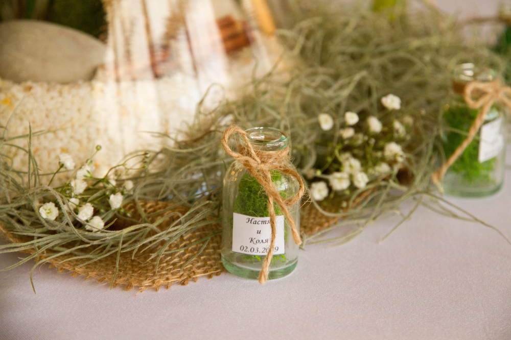 Маленькие подарочки для гостей с памятной датой