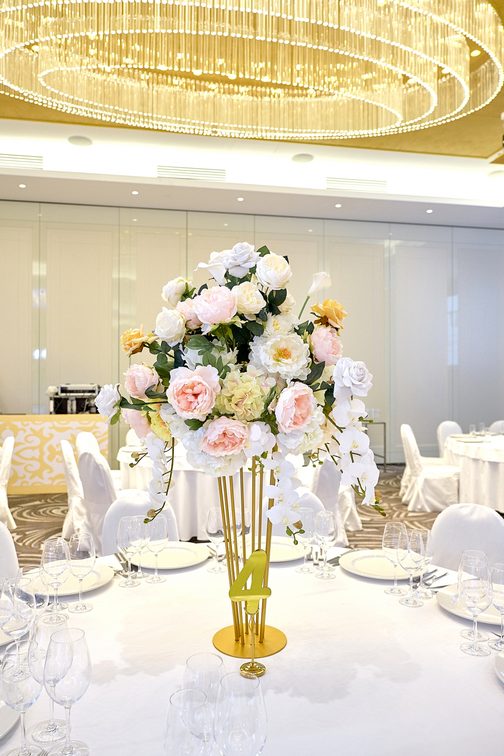 Композиции на столы в "Лотте"