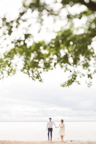 Летняя прогулка по берегу