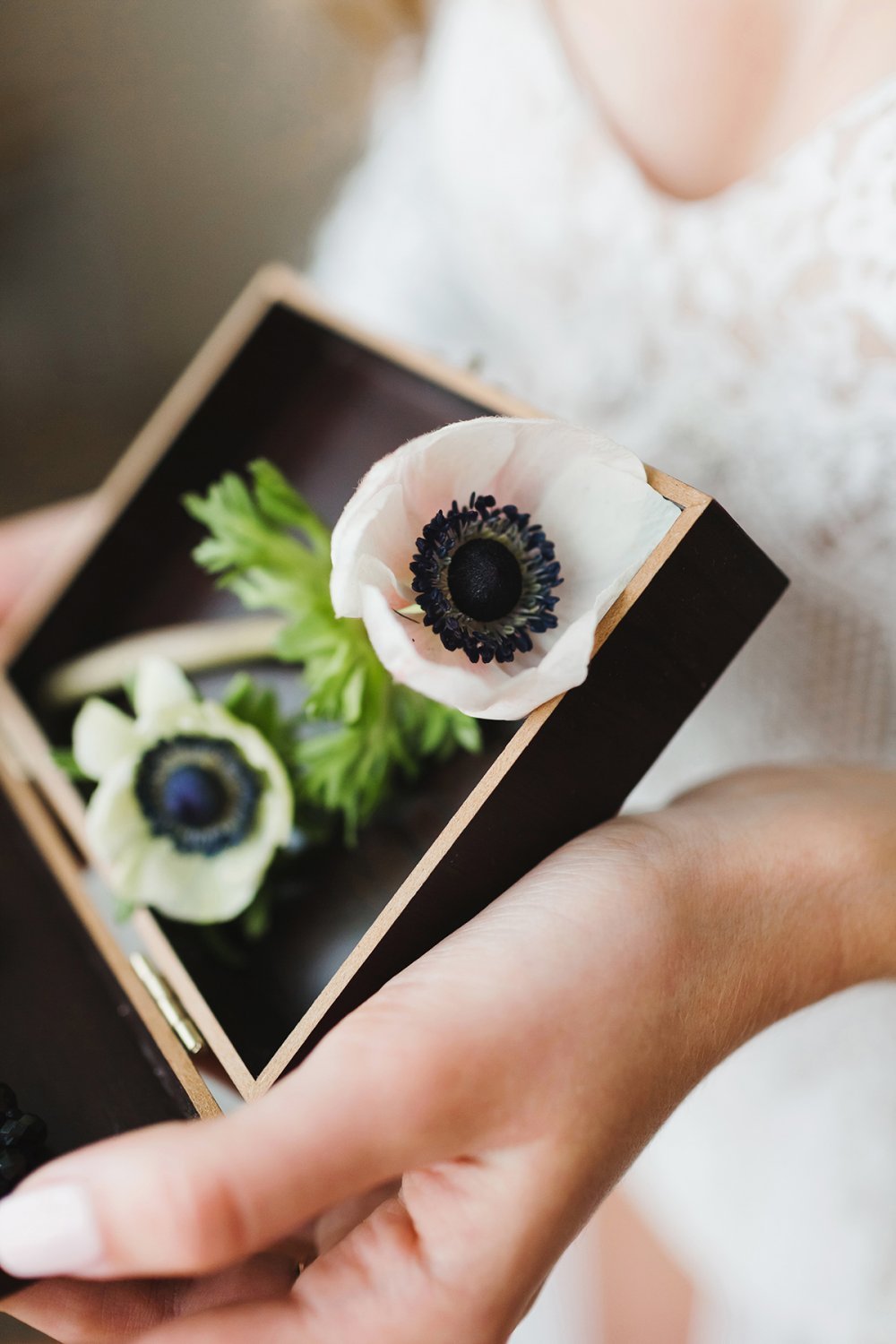 "Serene morning bride"
Организация Свадебное агентство Love Story Нижний Новгород 
Фото Фотограф Светлана Малышева 
Видео Александр Захаров 
Декор Color Dreams - мастерская праздничного декора 
Флористика ЦВЕТОЧНИЦА 
