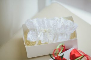 Подвязка невесты