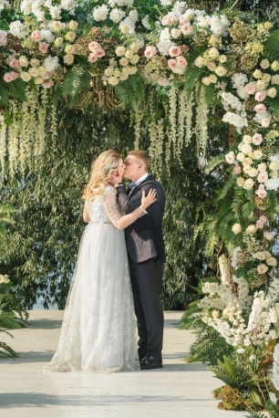 Оформление зоны выездной регистрации