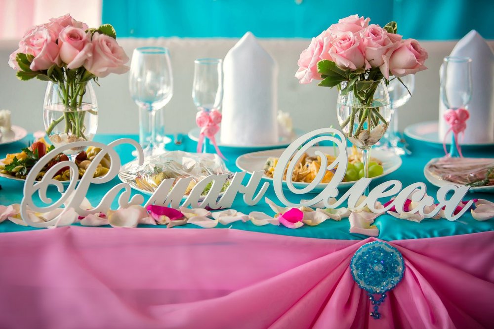 декор зала от 10000р