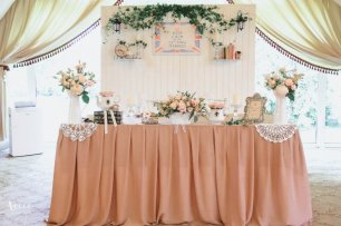 Президиум в пастельных тонах