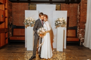 Выездная регистрация в Mary Jane Bar