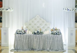 Классический белоснежный декор