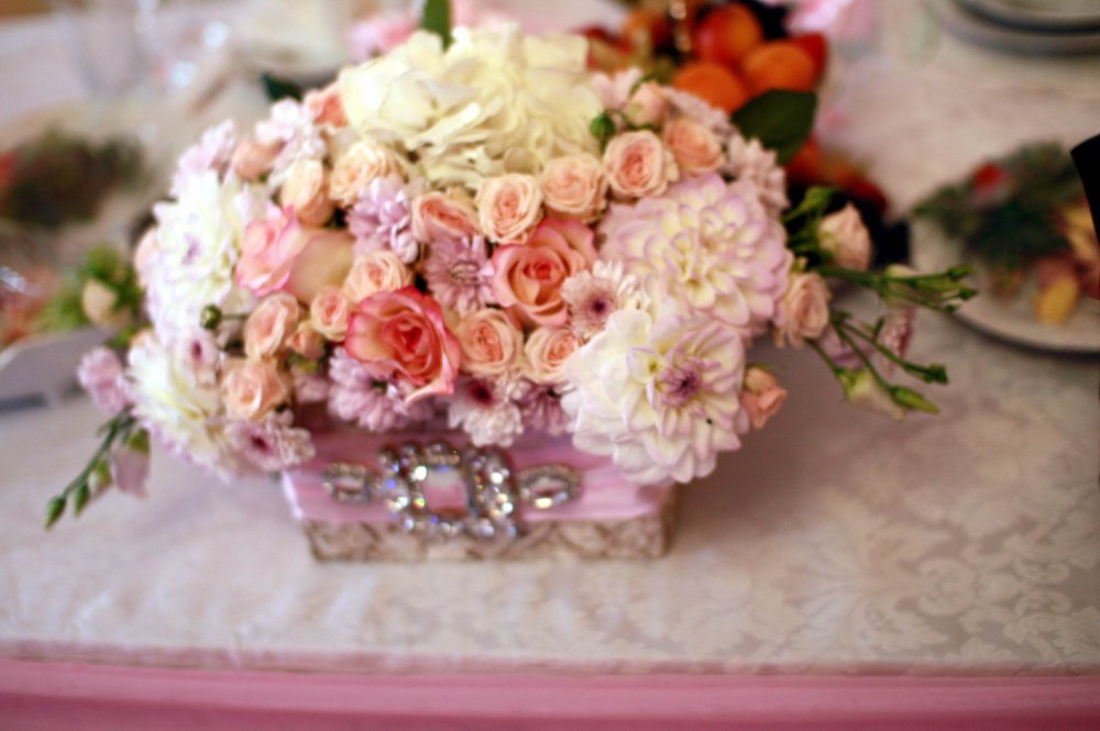 Розовая свадьба  тел 8-968-860-18-35