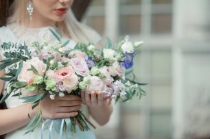 Изысканный свадебный букет